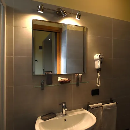 Alaska Hotell 3*