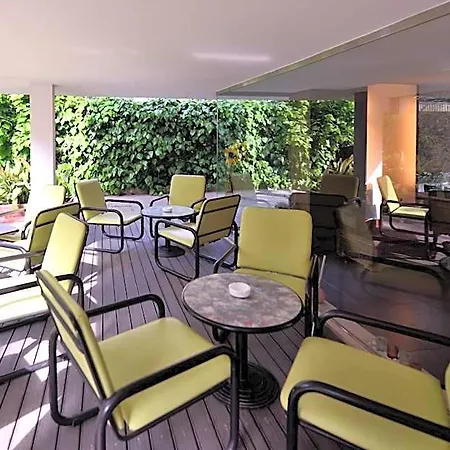 Alaska Hotel 3*