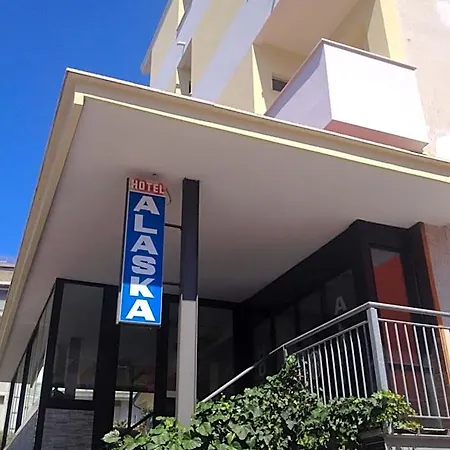 Hotel Alaska 3*