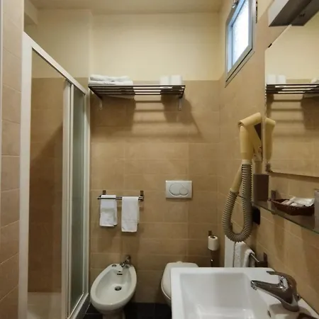 Alaska Hotel 3*