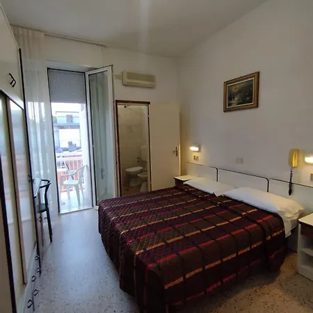 Hotel Alaska 3*