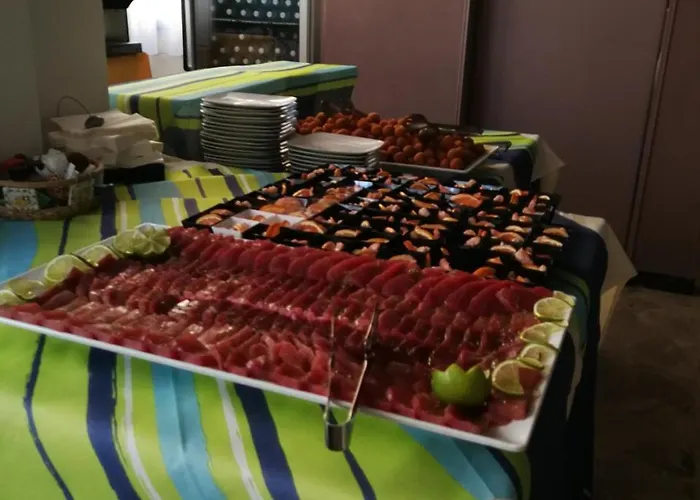 Alaska 3* Римини